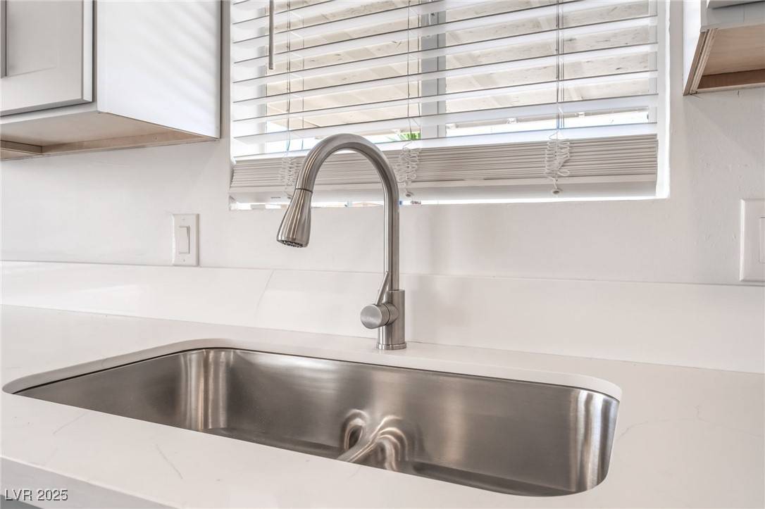Las Vegas, NV 89107,600 Berry CIR