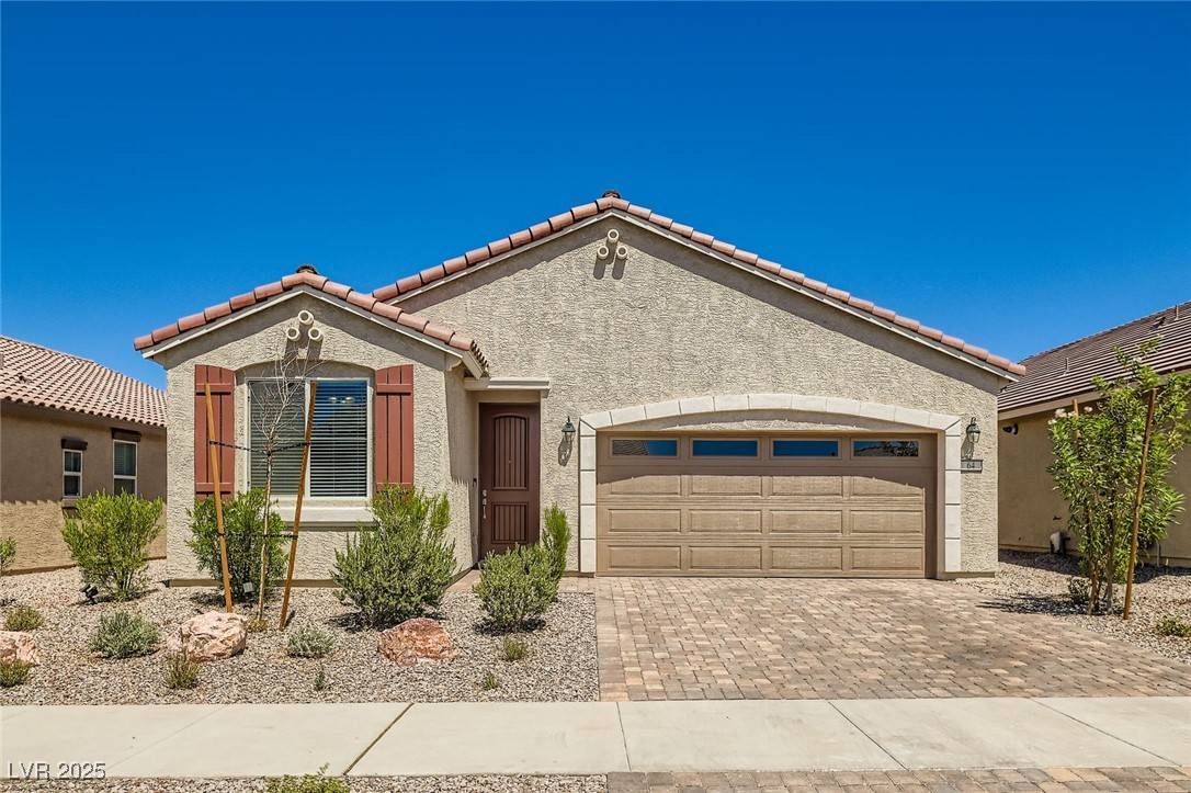 Henderson, NV 89011,64 Cadence Crest AVE