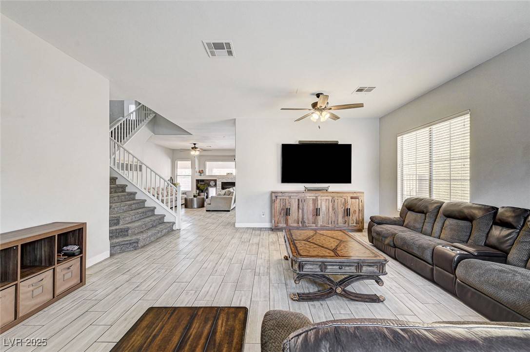 Las Vegas, NV 89110,6286 Mesosphere CT