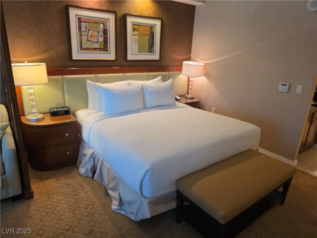 Las Vegas, NV 89109,125 E Harmon AVE #1817