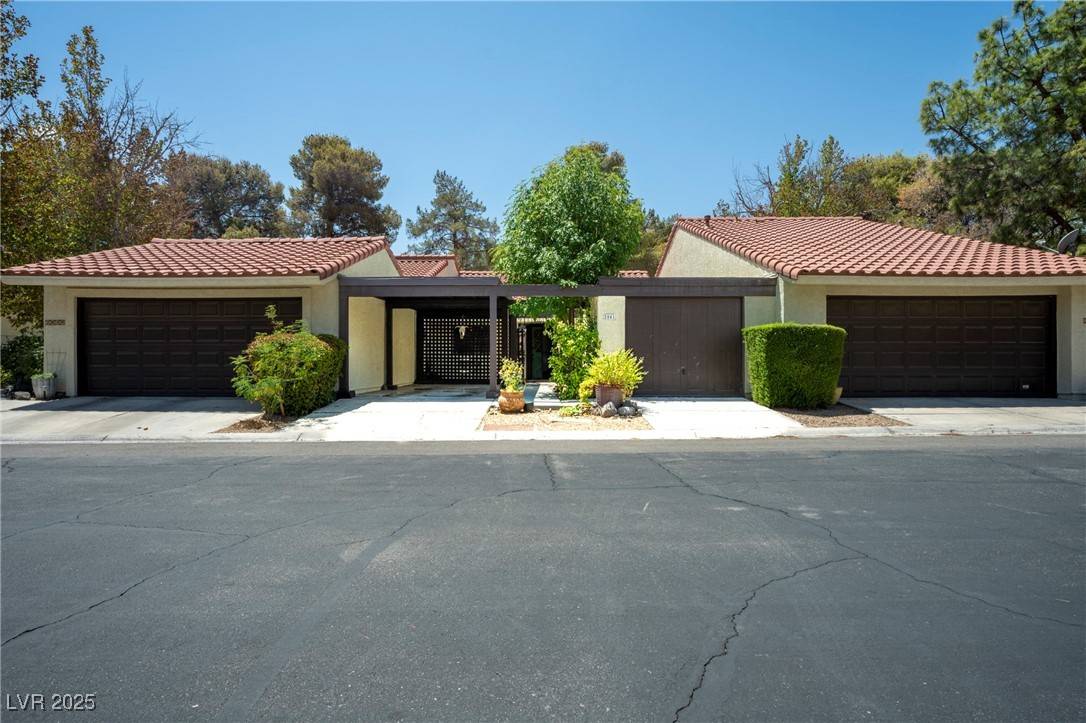 Henderson, NV 89014,2841 GLENDEVON CIR