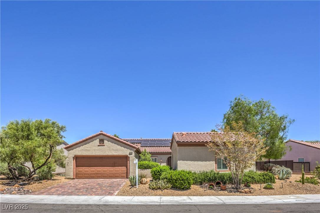 Henderson, NV 89052,2108 Cumberland Hill DR