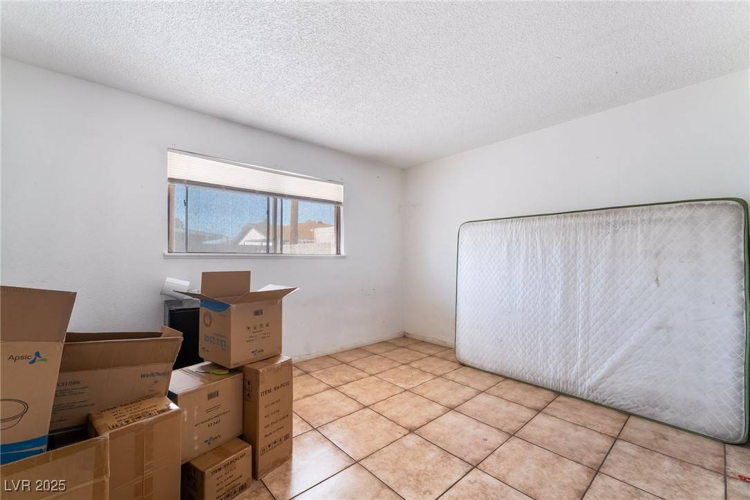 Las Vegas, NV 89107,6224 Arlington AVE