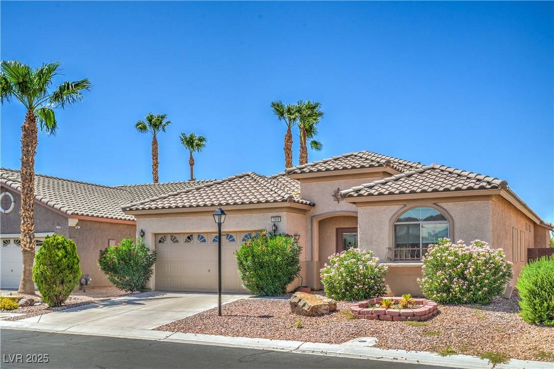 Las Vegas, NV 89122,5969 Swan Point PL