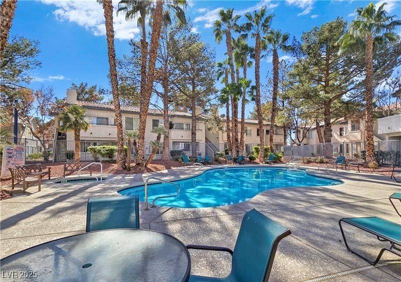 Las Vegas, NV 89120,3101 Casey DR #204