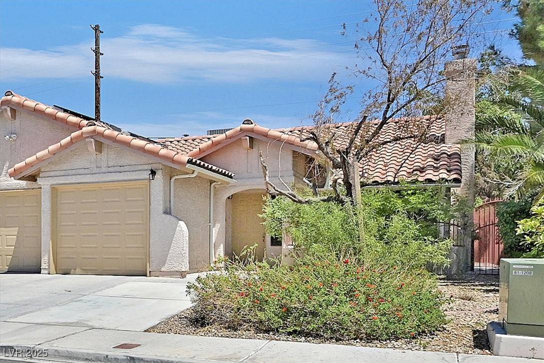 Las Vegas, NV 89119,7098 Rusty Nail WAY