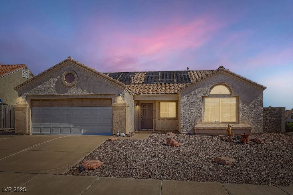 Henderson, NV 89015,834 Dulce Fountain WAY