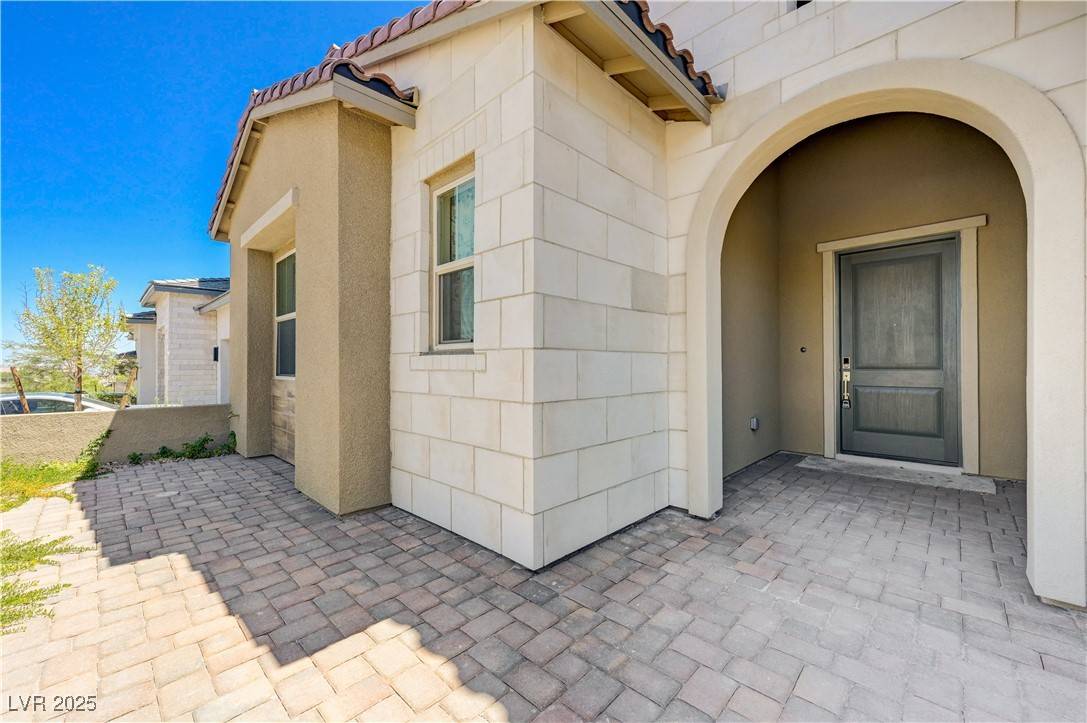 Las Vegas, NV 89138,11831 Giroma AVE