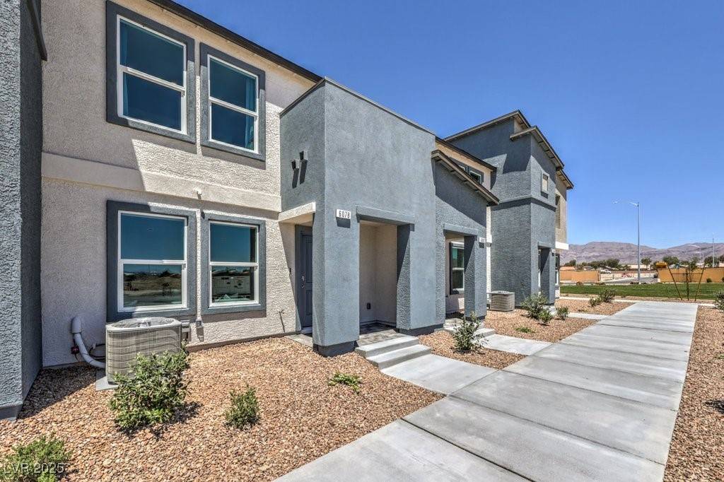 North Las Vegas, NV 89081,6153 Hibiscus Garden ST #186