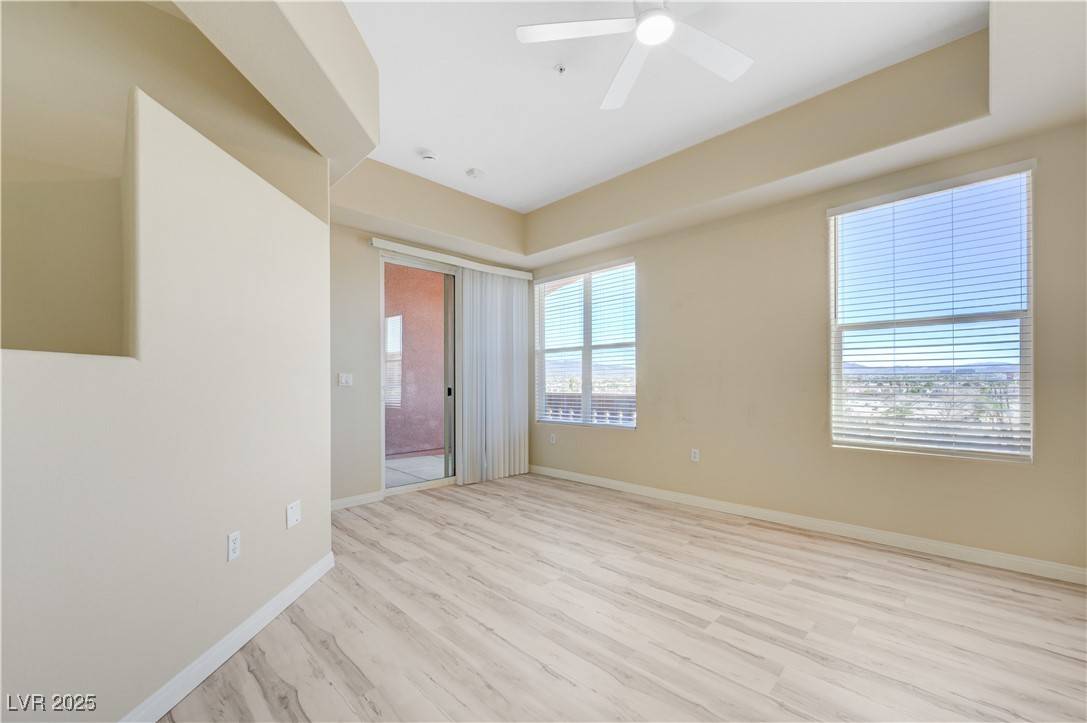 Las Vegas, NV 89123,20 E Serene AVE #404