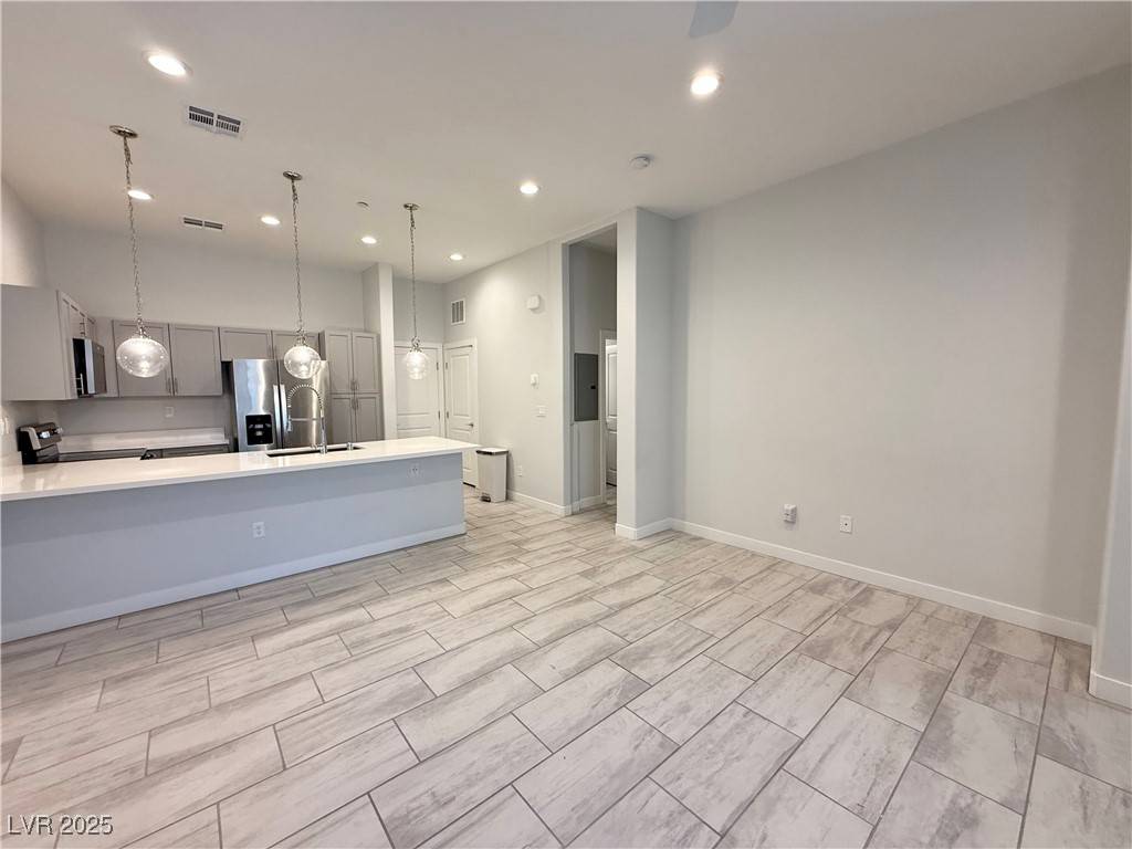 Las Vegas, NV 89166,6445 Wide Sky ST