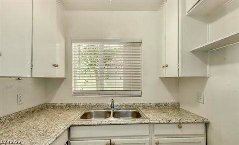 Las Vegas, NV 89101,415 S 11th ST #2