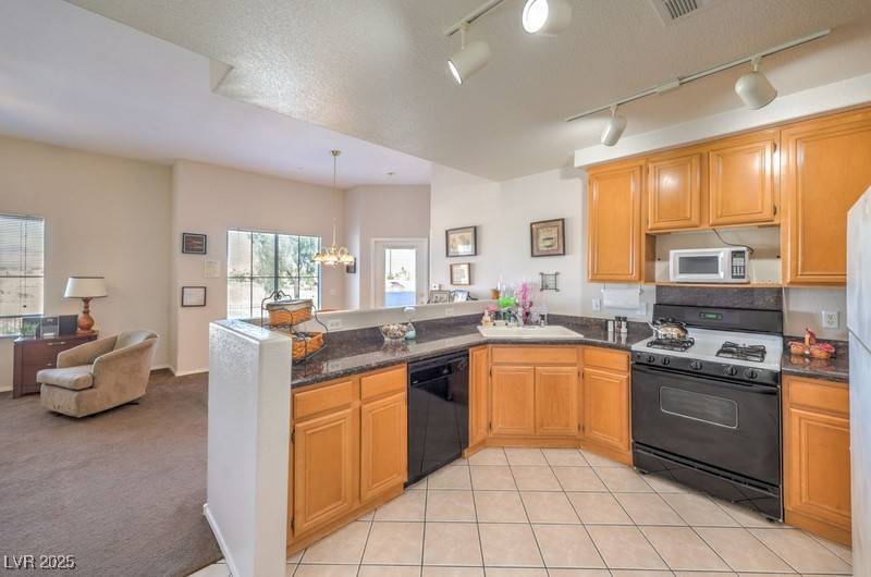Las Vegas, NV 89183,10245 S Maryland Pkwy #2210