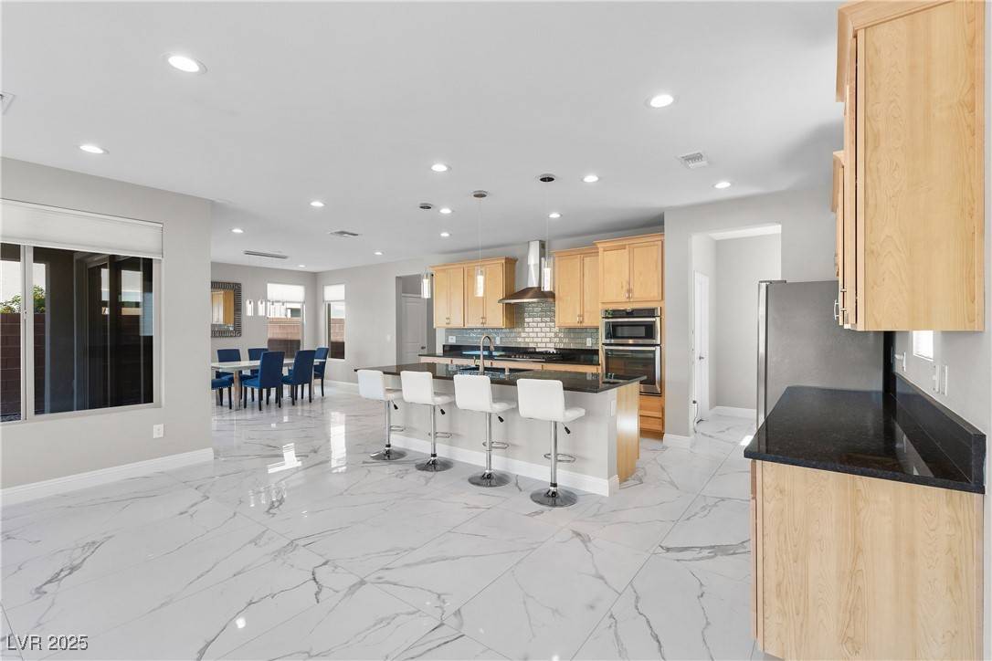 Las Vegas, NV 89135,10254 Kesington DR