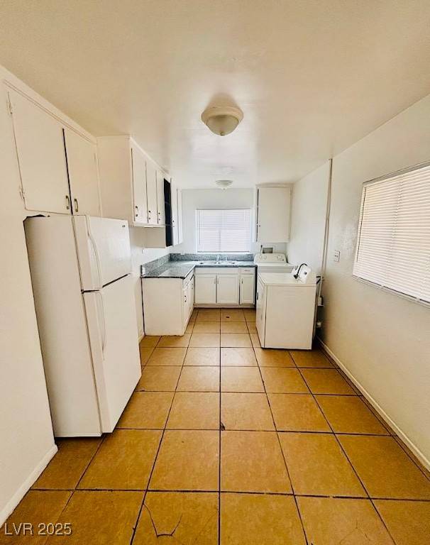 Las Vegas, NV 89101,419 S 11th ST #3