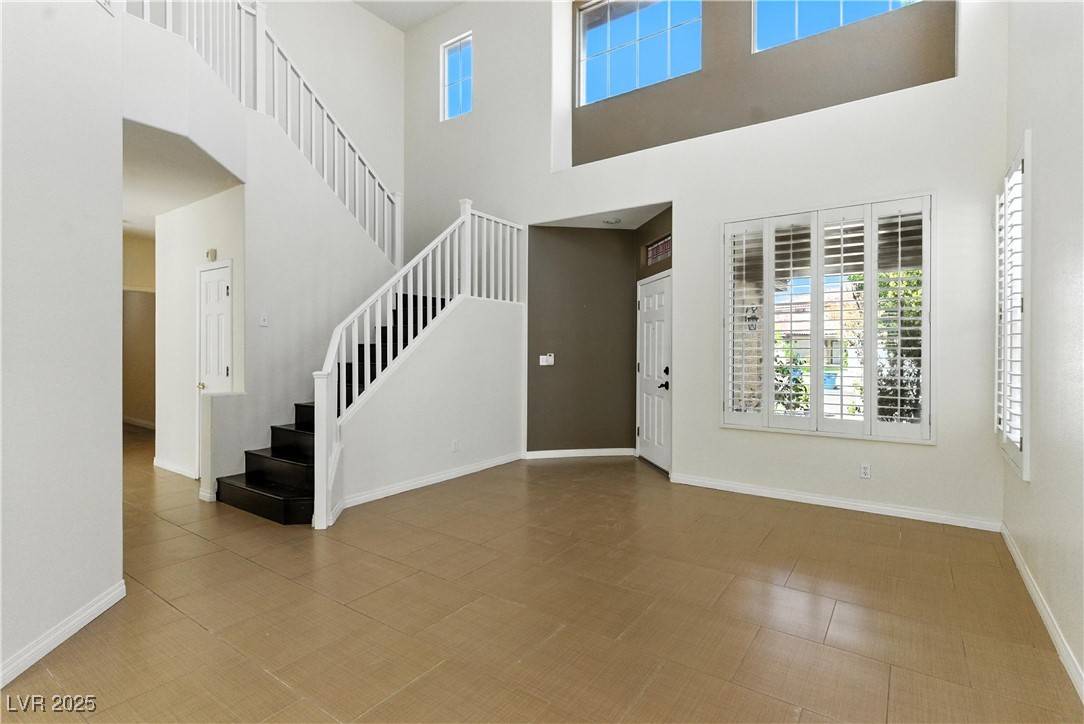 Henderson, NV 89052,3034 Scenic Valley WAY
