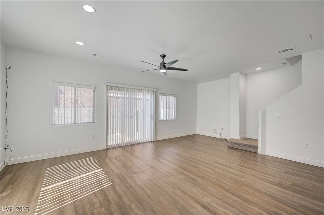Las Vegas, NV 89149,9303 Gilcrease AVE #1099