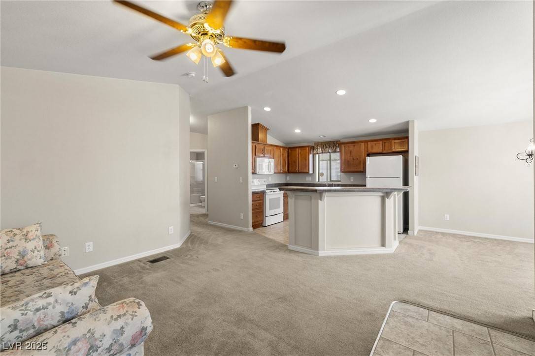 Pahrump, NV 89048,356 Saint Andrew ST