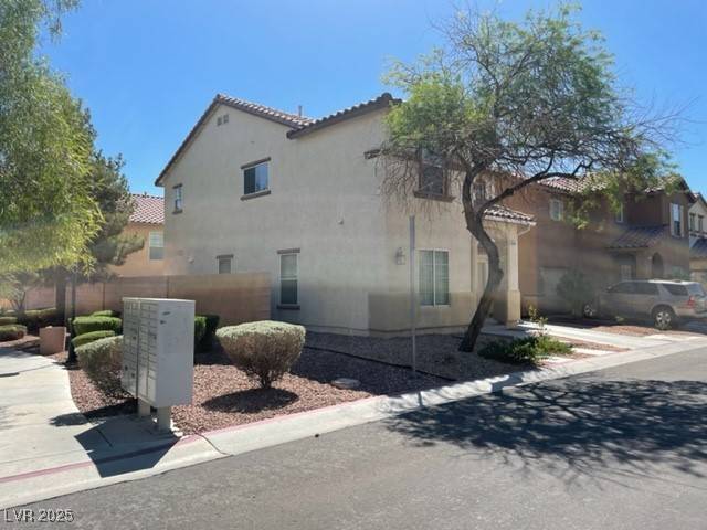Las Vegas, NV 89139,8354 Bismark Sapphire ST