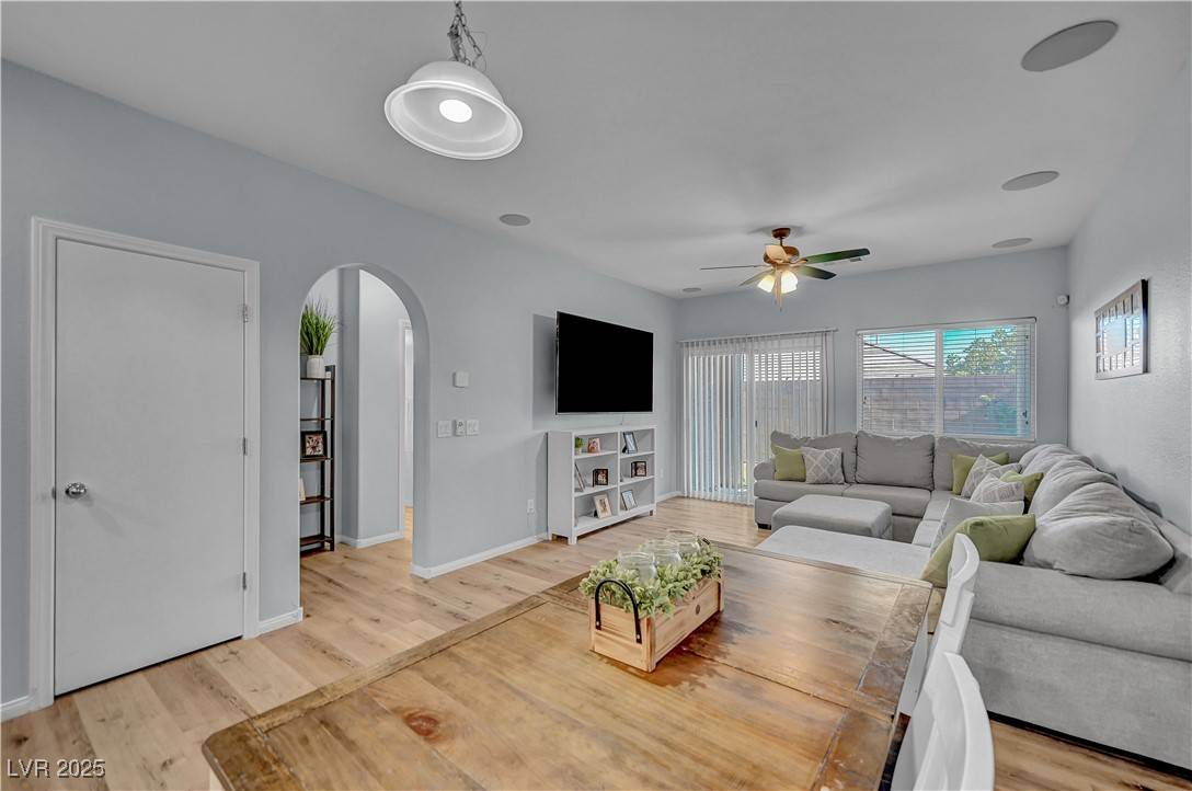 Las Vegas, NV 89166,10271 Headrick DR