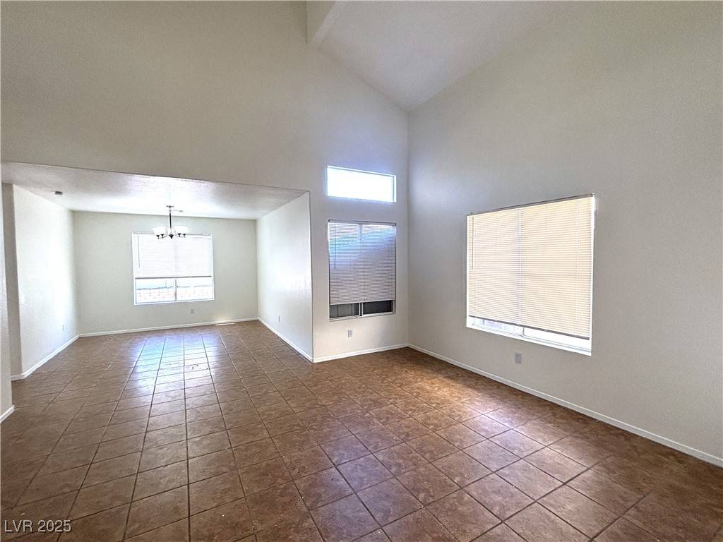 North Las Vegas, NV 89032,907 Royalmile WAY