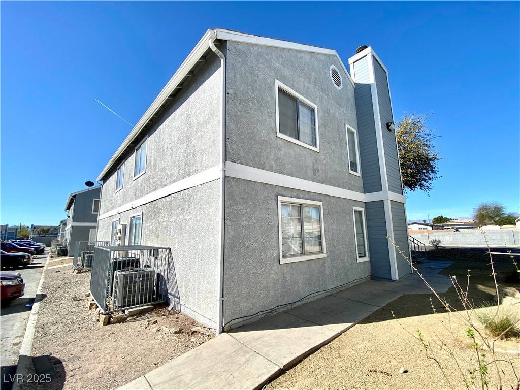Las Vegas, NV 89115,1912 Nebula DR