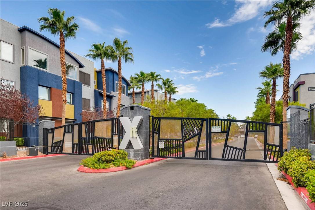 Las Vegas, NV 89147,9050 TROPICANA AVE #1113
