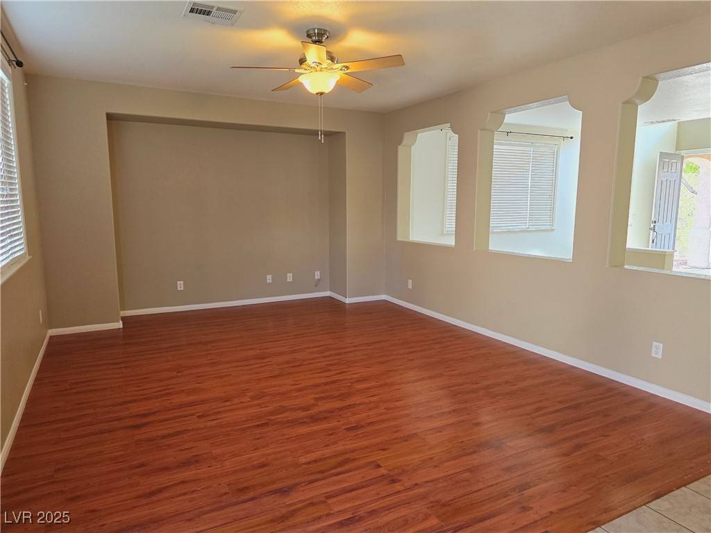Las Vegas, NV 89148,9862 Shadow Grove AVE