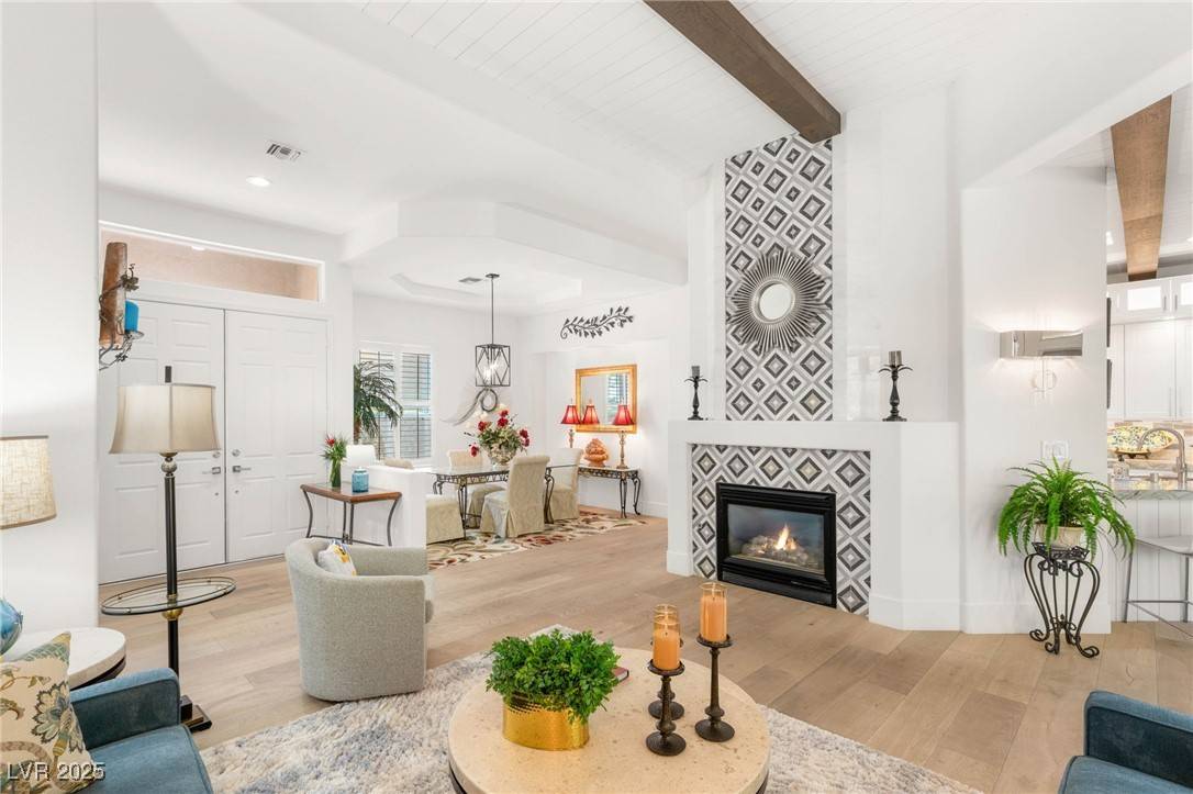 Las Vegas, NV 89134,10404 Long Leaf PL