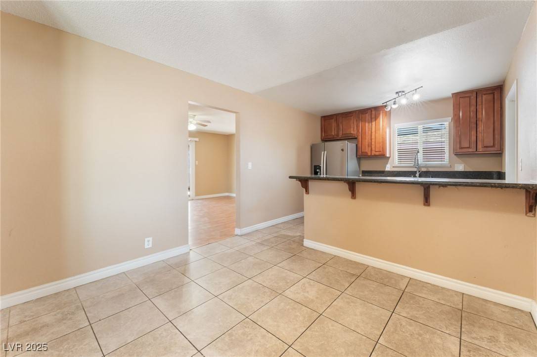 Las Vegas, NV 89107,6428 Bristol WAY