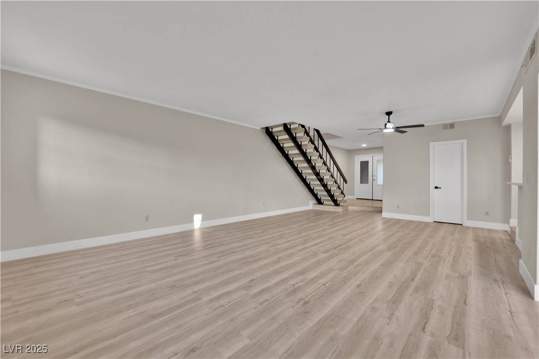 Las Vegas, NV 89146,5006 Schumann DR