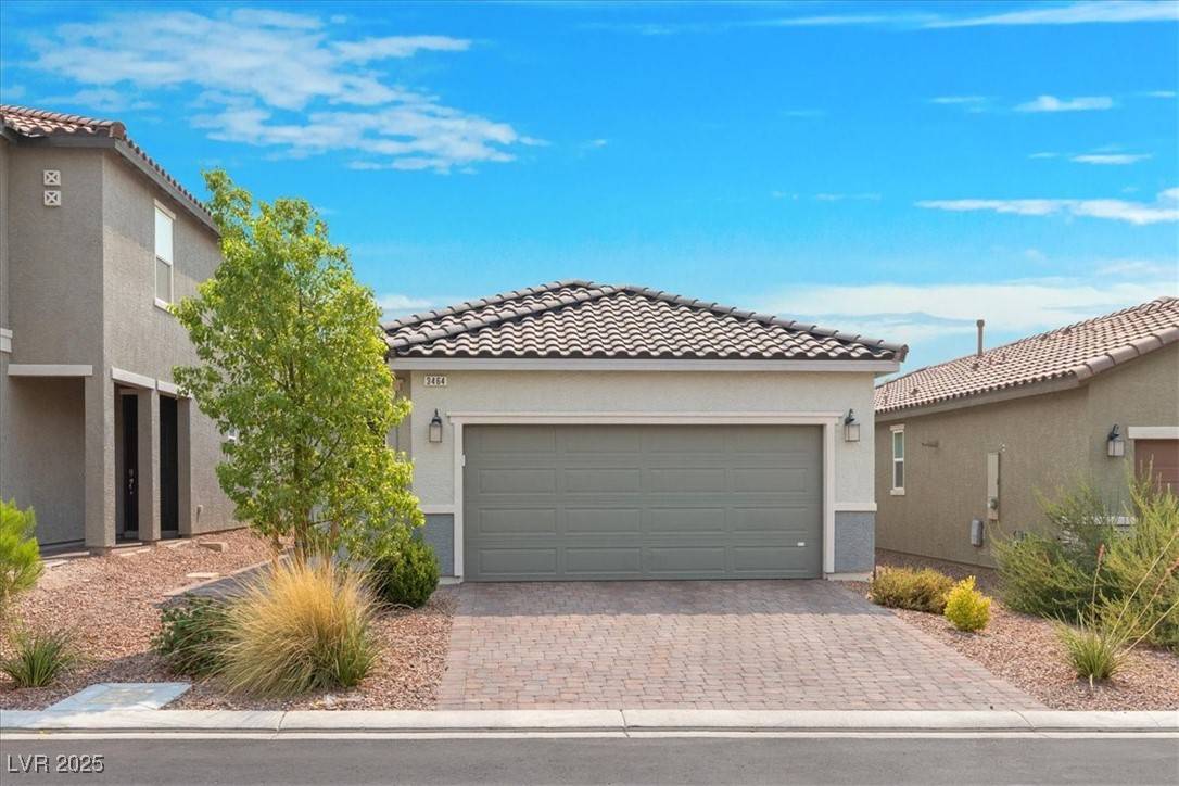 Las Vegas, NV 89117,3464 Jade Flower ST