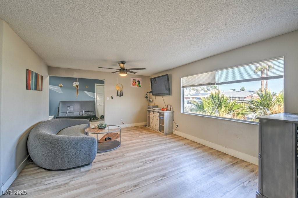 Las Vegas, NV 89108,2129 N Michael WAY