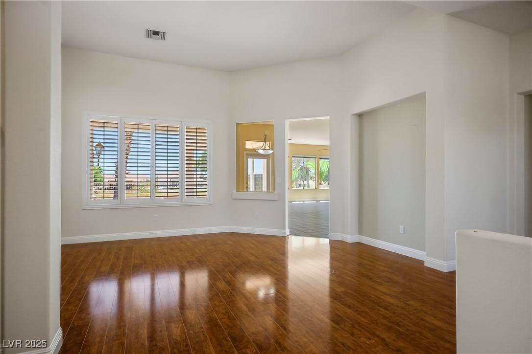 Las Vegas, NV 89134,2732 Tumble Brook DR