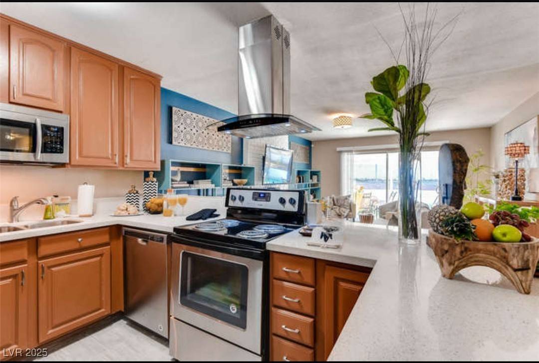 Las Vegas, NV 89121,4255 Hazelcrest DR
