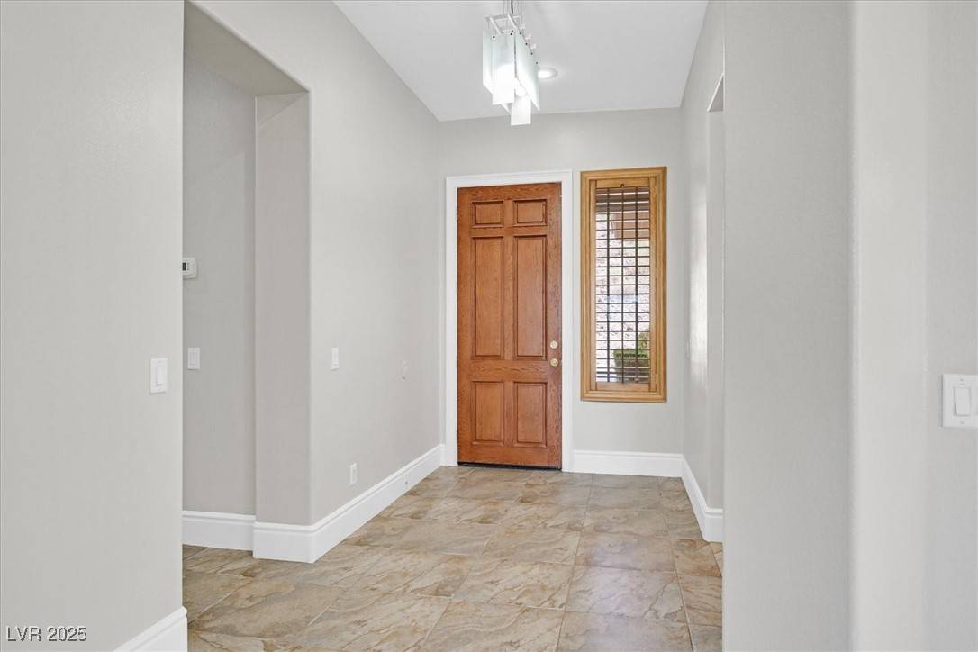Henderson, NV 89052,34 Hunt Valley TRL