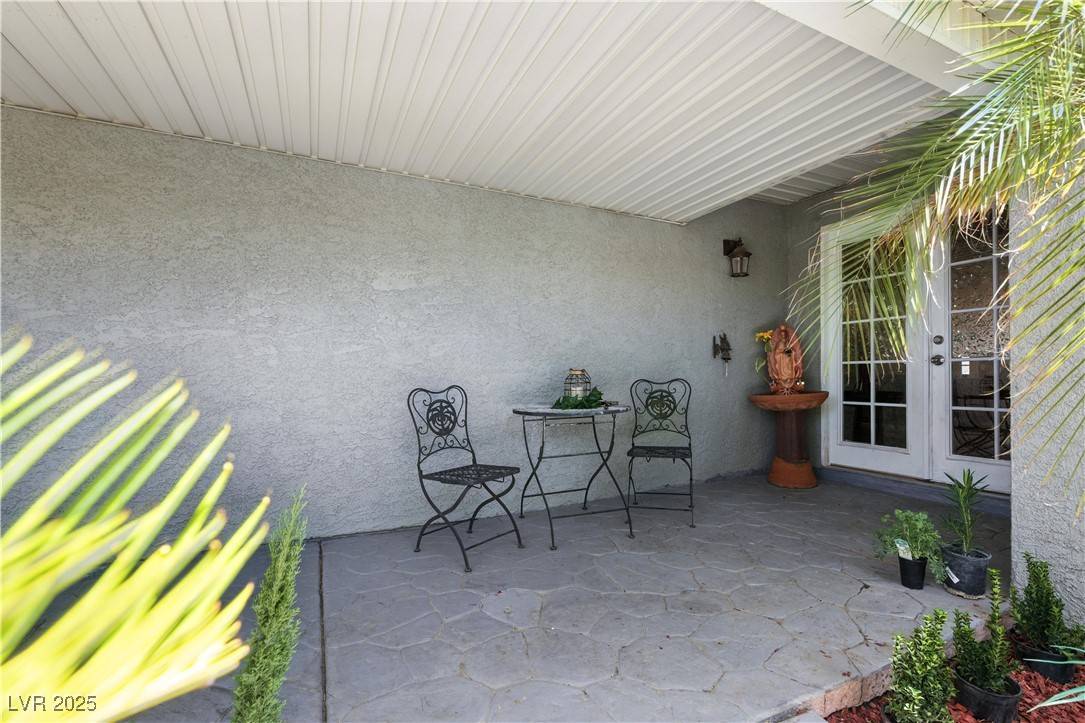 Henderson, NV 89014,2410 Bonita LN