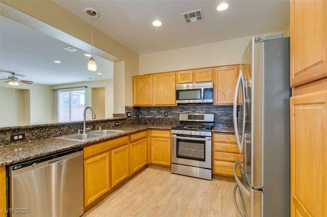 Las Vegas, NV 89131,6909 Brier Creek LN