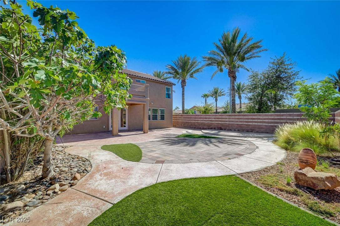 North Las Vegas, NV 89084,2208 Saddlebill CT