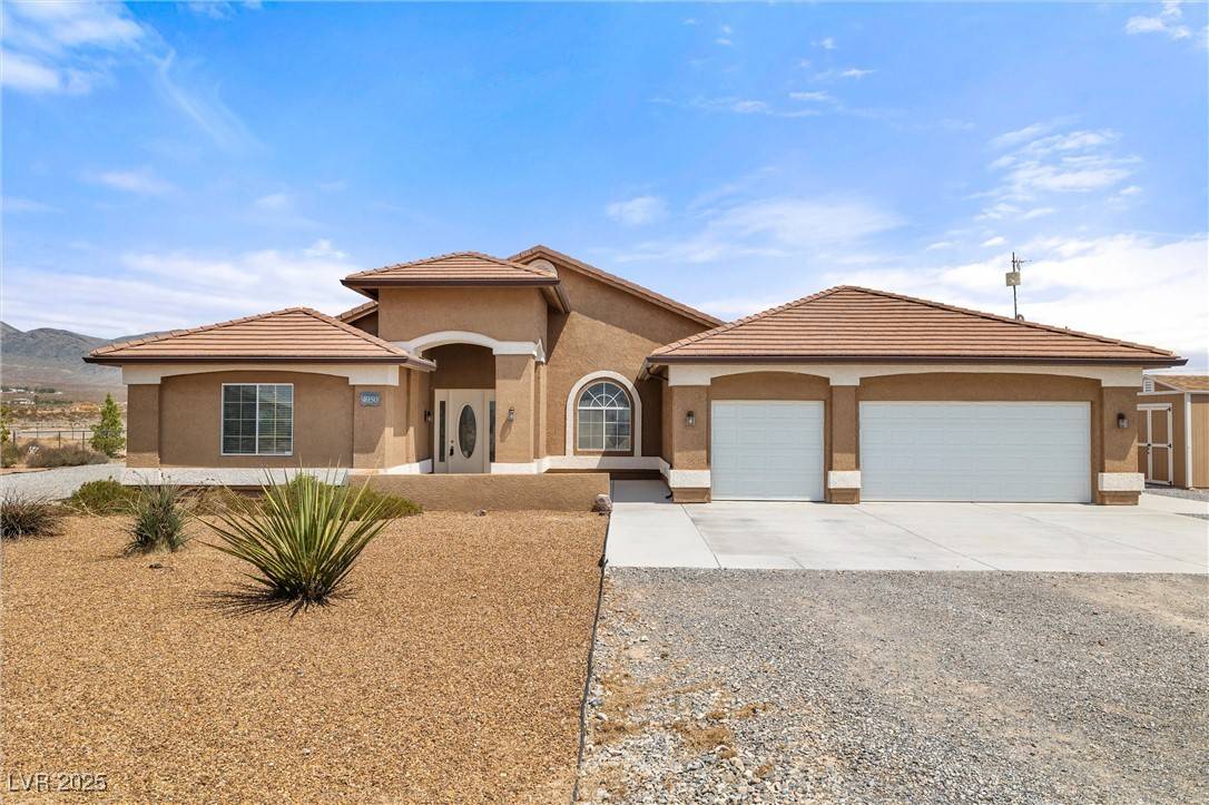 Pahrump, NV 89048,4950 W Windsong LN