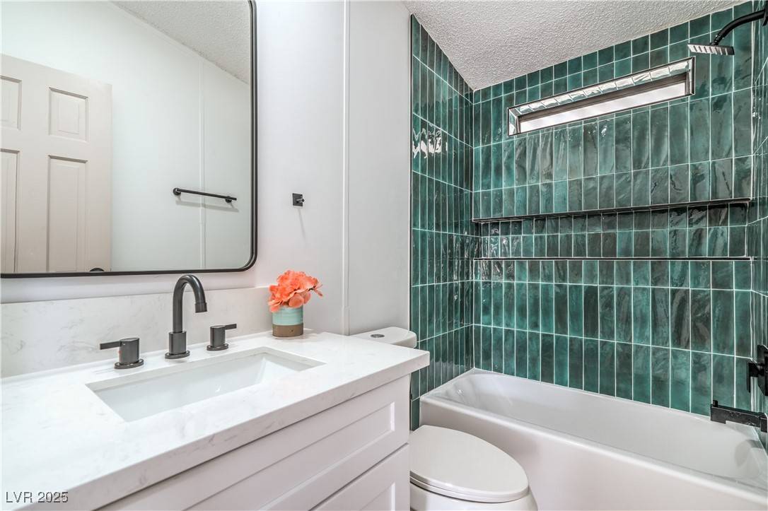 Las Vegas, NV 89115,1830 Quintearo ST