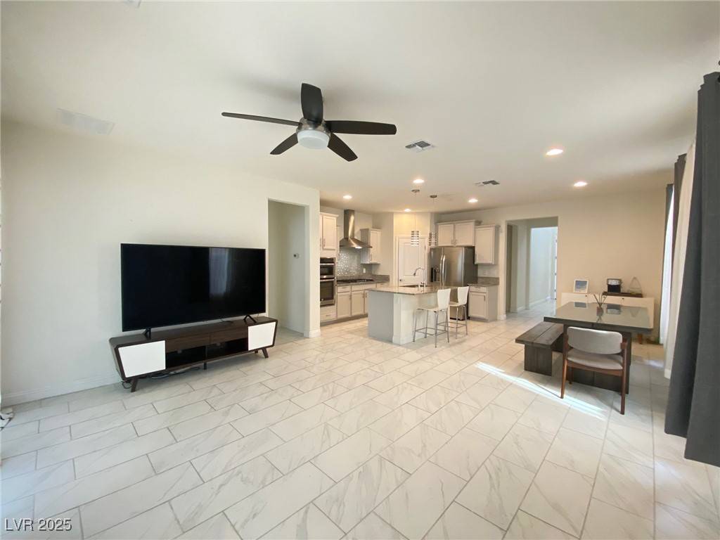 Las Vegas, NV 89138,11815 Corenzio AVE