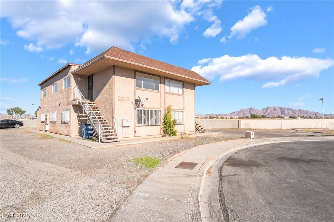 North Las Vegas, NV 89030,2312 Seco Adobe CIR