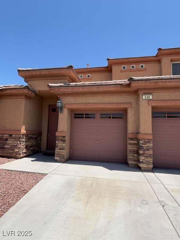 Henderson, NV 89052,536 Copper View ST