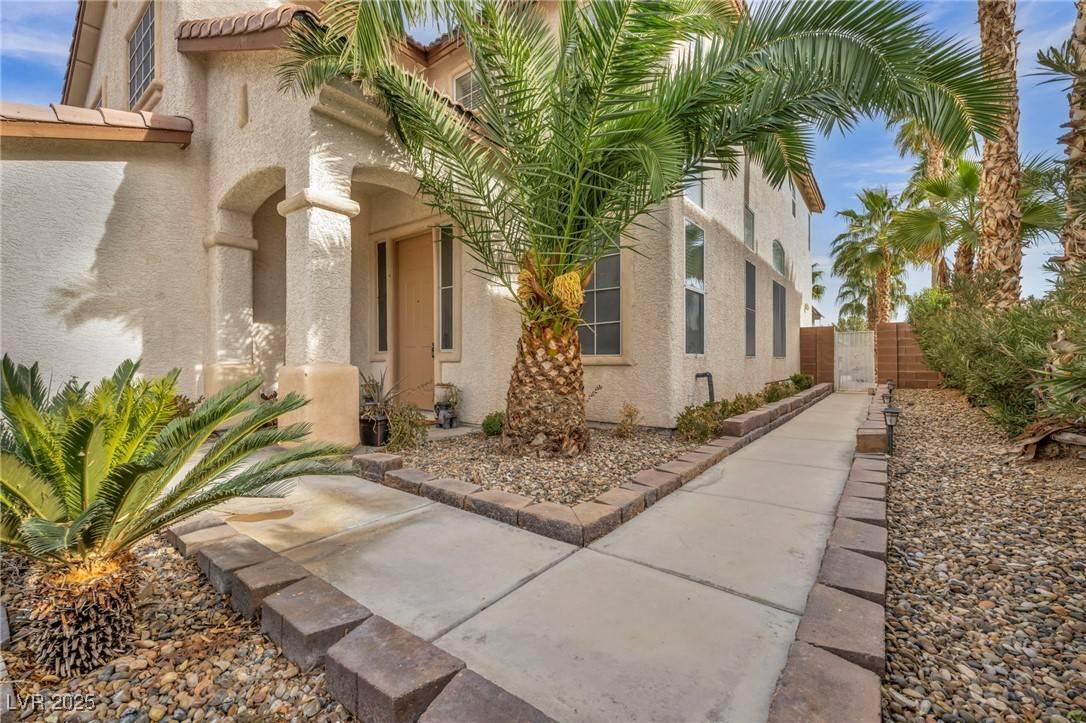 Las Vegas, NV 89129,3728 Russell Peterson CT