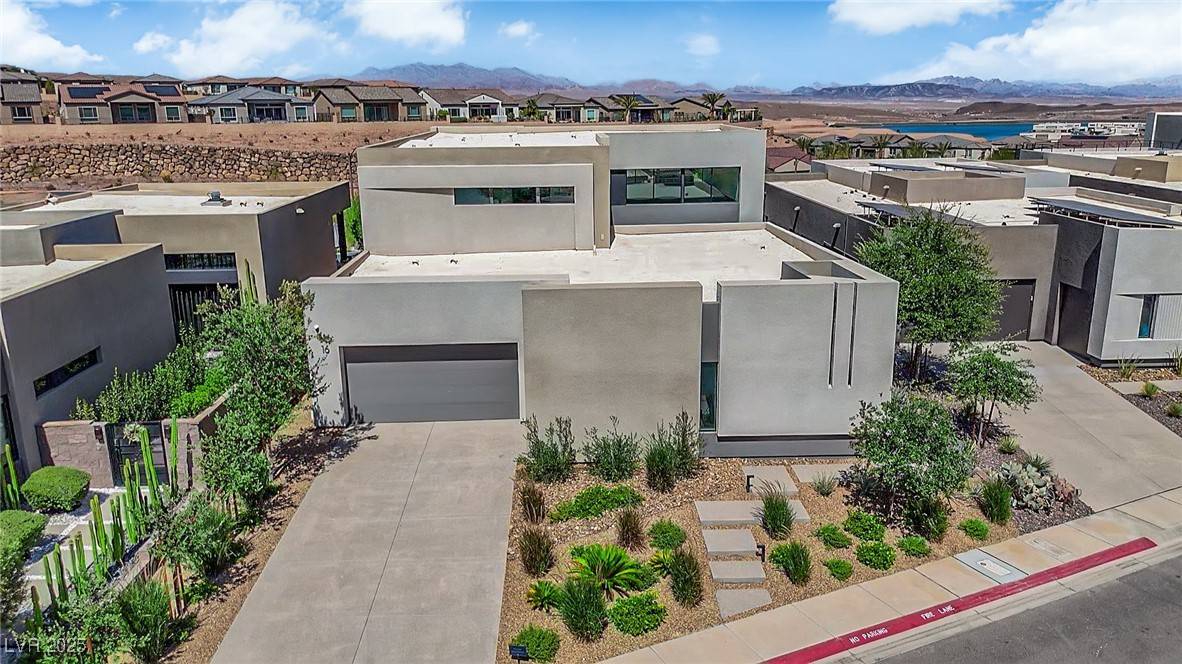 Henderson, NV 89011,16 Canyon Shores PL