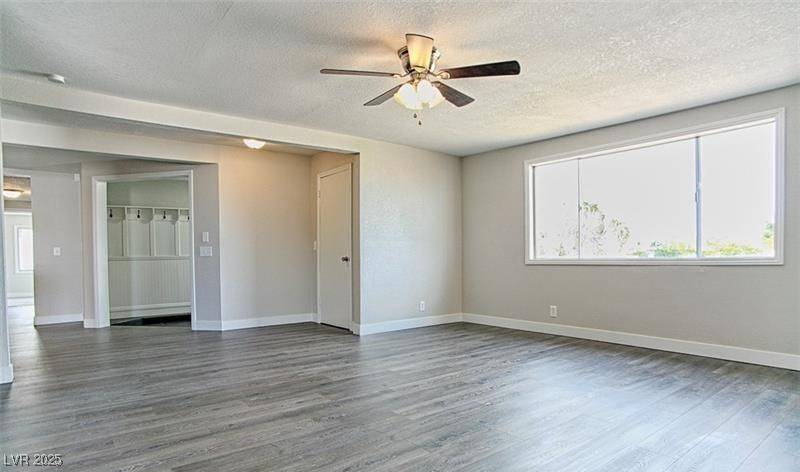 Las Vegas, NV 89108,3871 Mountain TRL