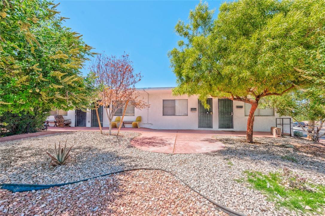 Henderson, NV 89015,342 S Water ST #2