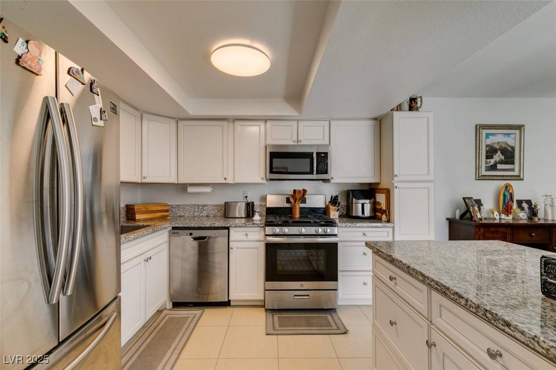 Las Vegas, NV 89107,5620 Roseridge AVE