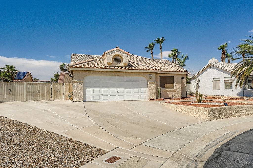 Las Vegas, NV 89122,6282 Crespo CT